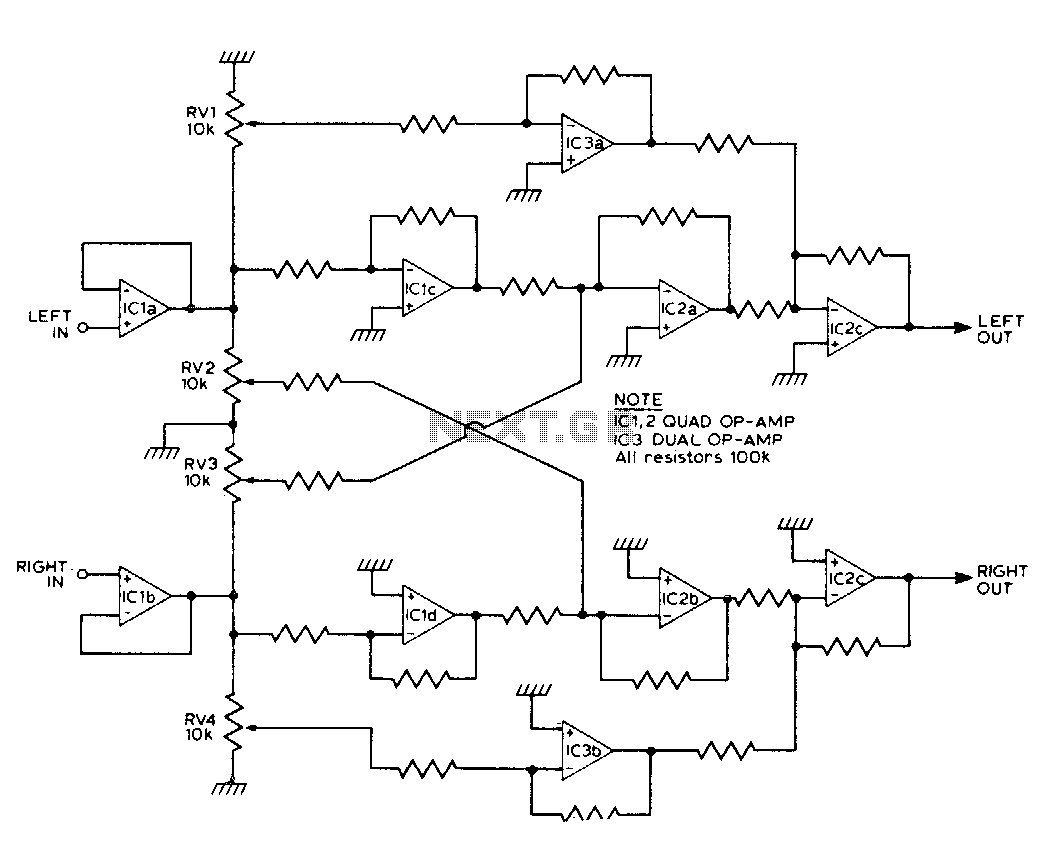 Four channel synthesizer circuit